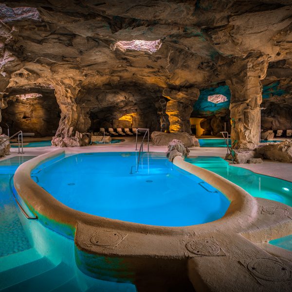 Spa in Tuscany: the best luxury spa hotels and thermal baths