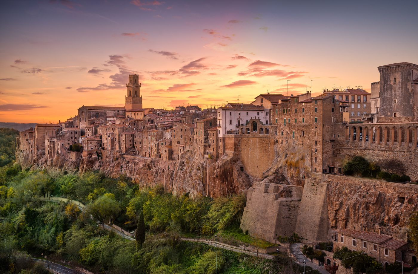 Villages in Tuscany: Pitigliano 