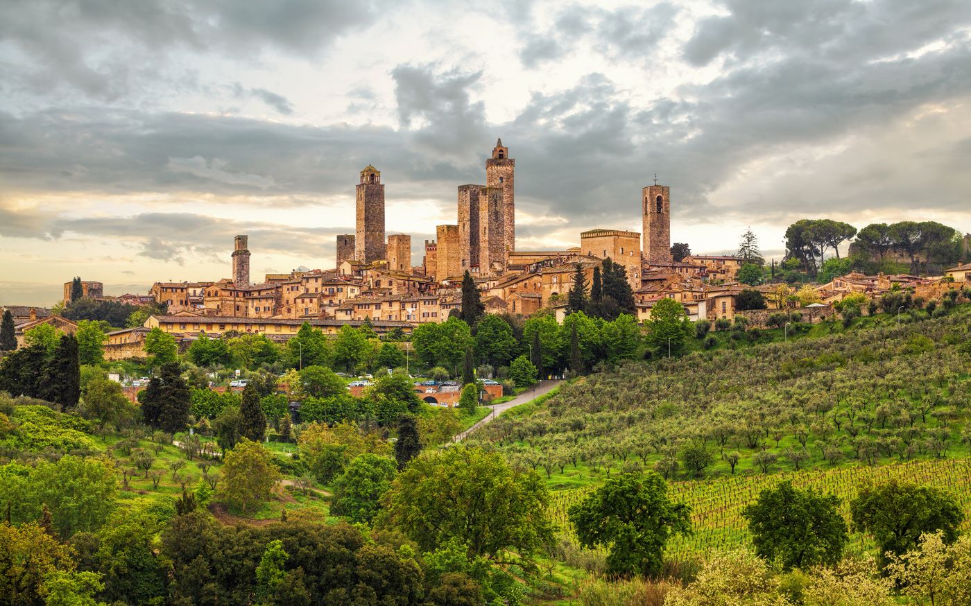 villages in tuscany: san gimignano